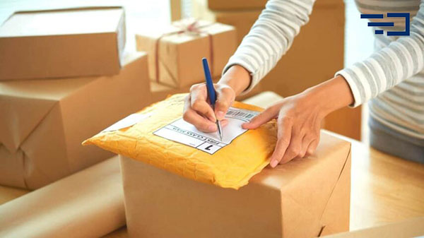 پاکت پستی A5 یکی از کاربردی ترین پاکت‌های پستی است که برای بسته بندی کالاهای و مرسولات پستی استفاده می‌شود.