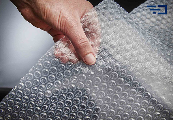 تصویر نوع نایلونی که برای ساخت پاکت پستی حبابدار استفاده میشود